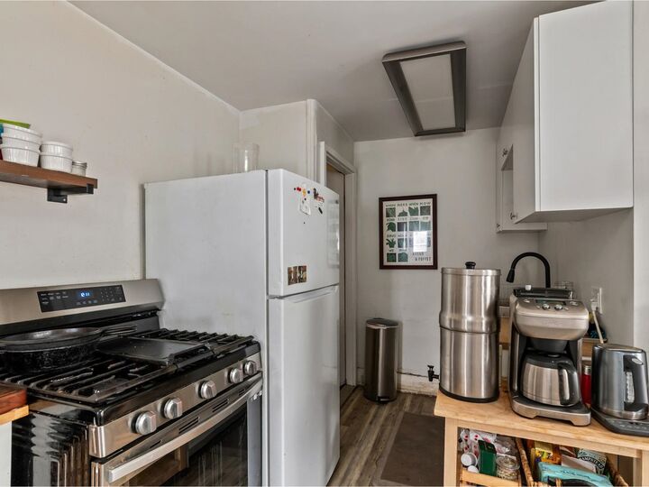 Property Photo: 31 West Lane VT 05404