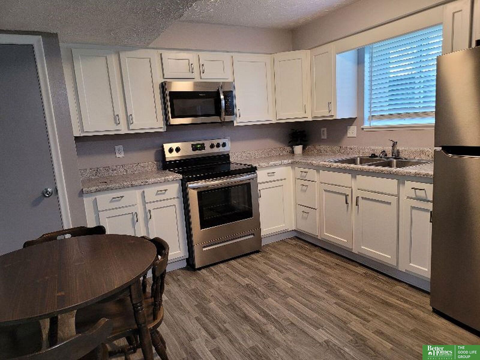 Property Photo: 4859 S 132 Avenue 1 NE 68137