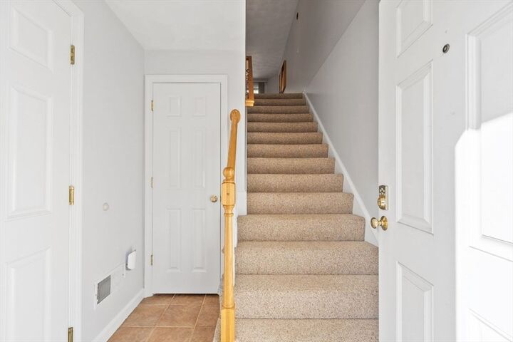 Property Photo:  81 Salem Rd 31  MA 01821 