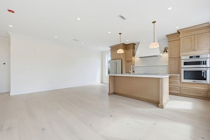 Property Photo: 257R Market Street A MA 02135