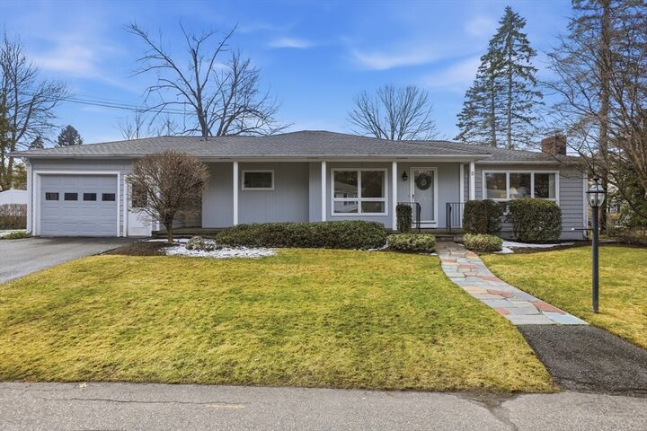 Property Photo: 5 Cloverleaf Rd MA 01453