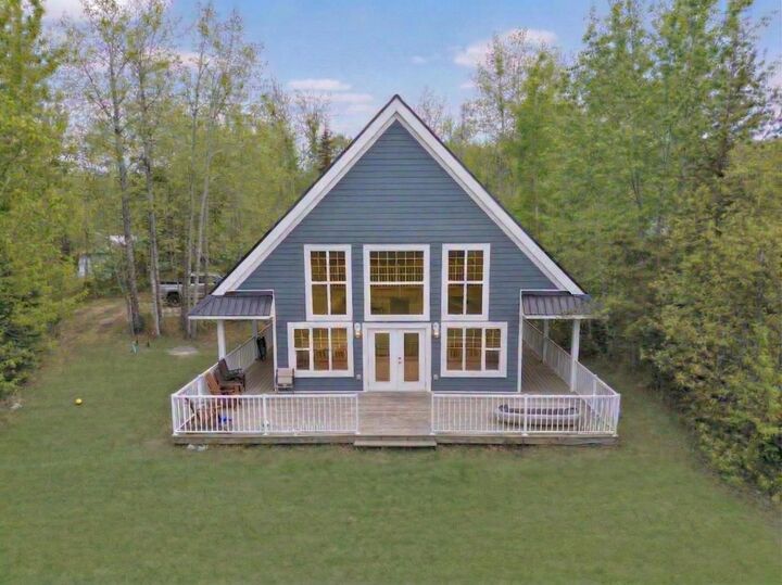 151 Peace River Avenue — photo 1
