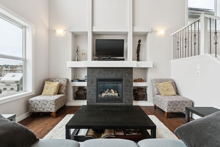 Property Photo:  248 Copperpond Circle SE  AB T2Z 0R3 