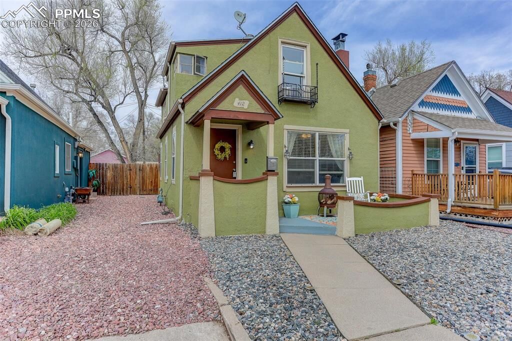 Property Photo:  412 E Columbia Street  CO 80907 
