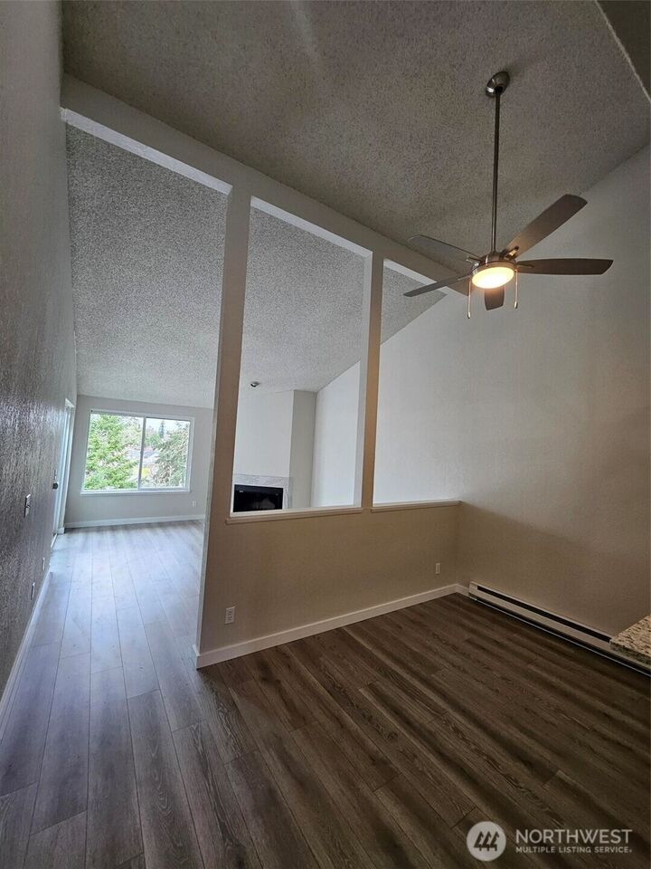 Property Photo: 2611 NE 4th 234 WA 98056