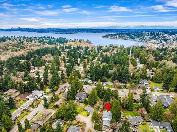 Property Photo: 11223 109th Avenue NE WA 98033