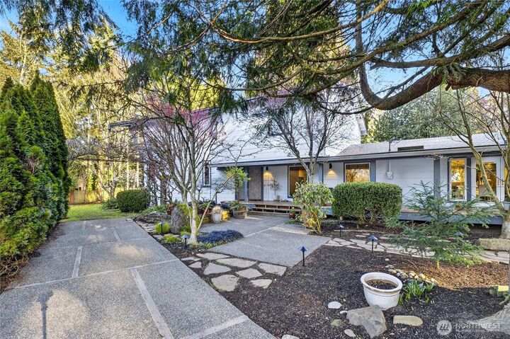 Property Photo:  11223  109th Avenue NE  WA 98033 