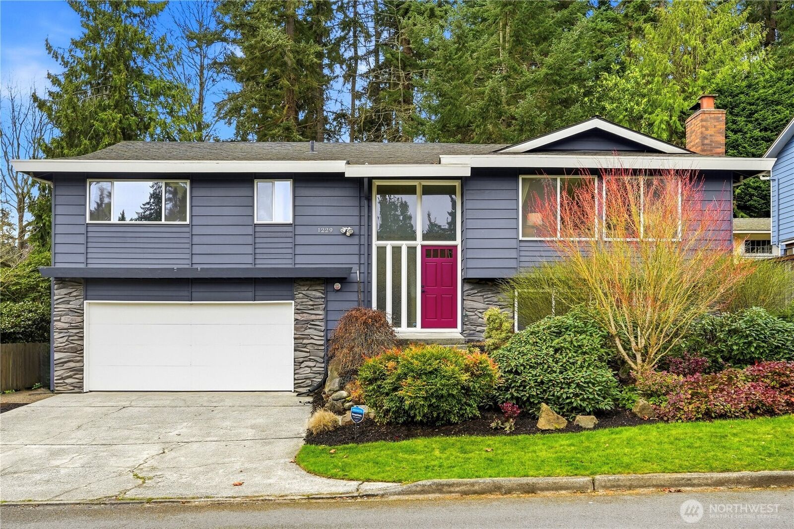 Property Photo:  1229 NW 201st Street  WA 98177 