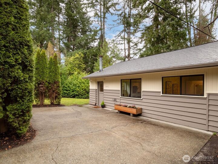 Property Photo: 22511 96th W WA 98020