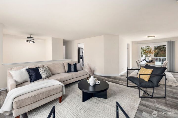 Property Photo: 12915 SE 164th Street WA 98058