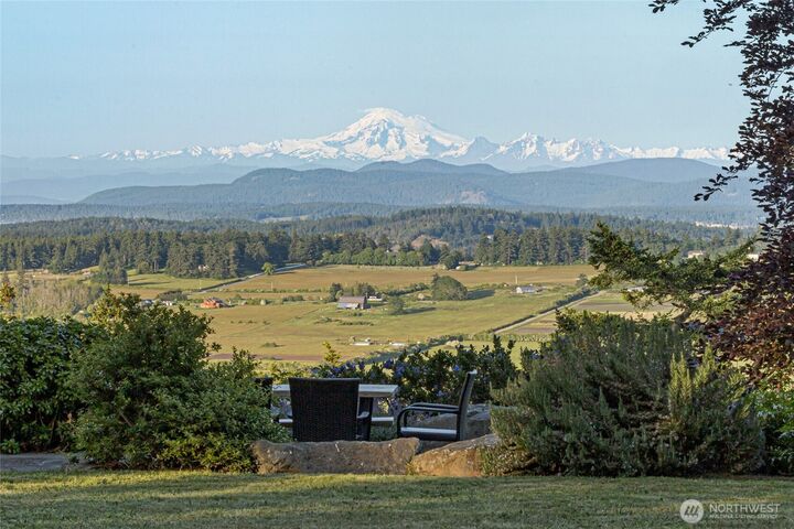 Property Photo:  148  Yarrow Road  WA 98250 