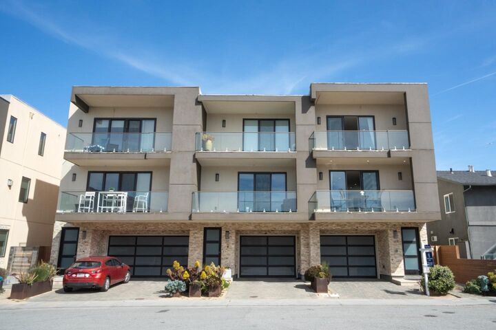 Property Photo:  29 Montecito Avenue  CA 94044 