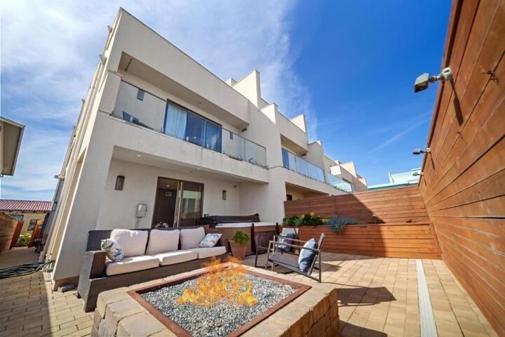 Property Photo: 29 Montecito Avenue CA 94044