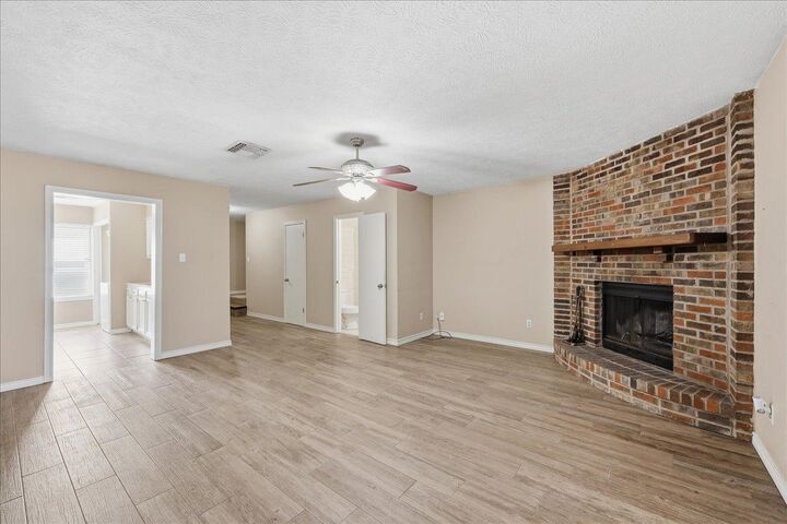 Property Photo:  481 Moore  TX 77662 