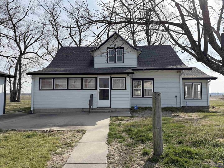 Property Photo:  2910 21st St  KS 66617 