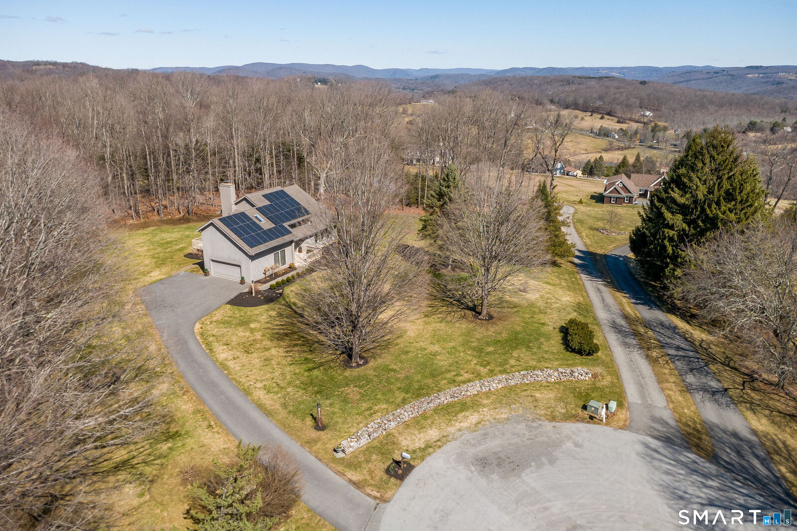 Property Photo:  29 Farm Road  CT 06784 