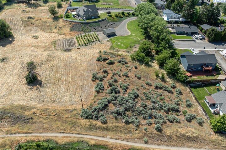 Property Photo: Lot 3 Block 7 Legion Heights #2 WA 99320