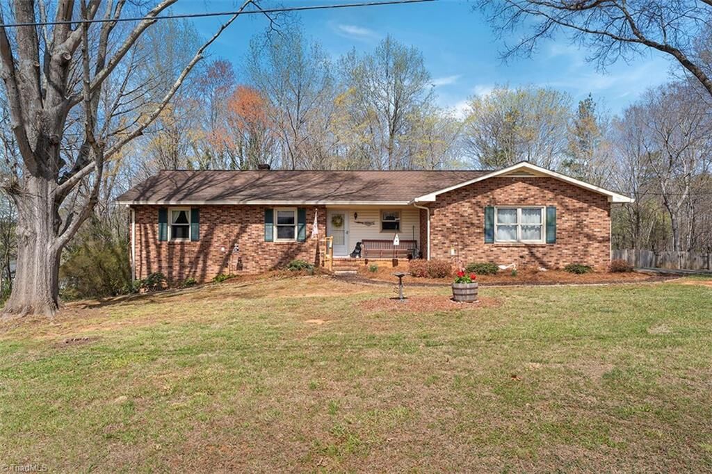 Property Photo:  980 Hindenburg Lane  NC 27019 