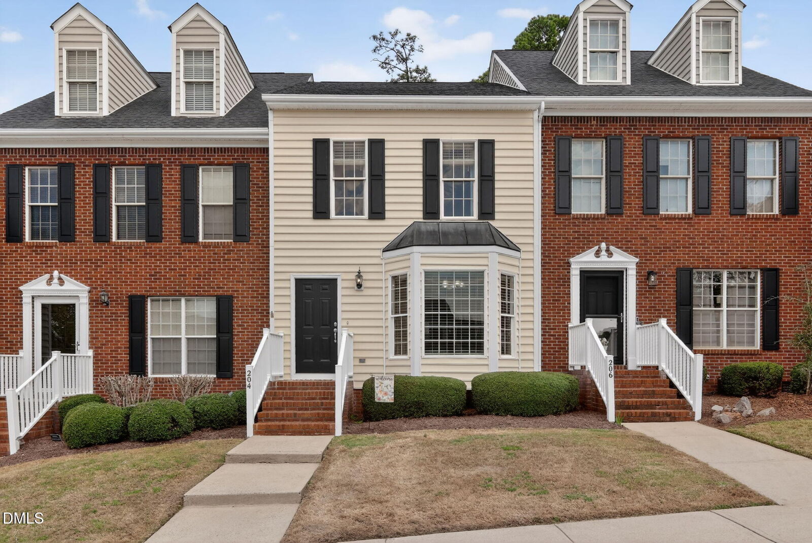 Property Photo: 204 Knightsborough Way NC 27502