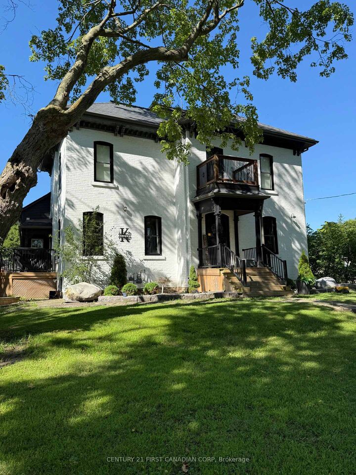 Property Photo:  46254 New Sarum Line  ON N5P 3S7 