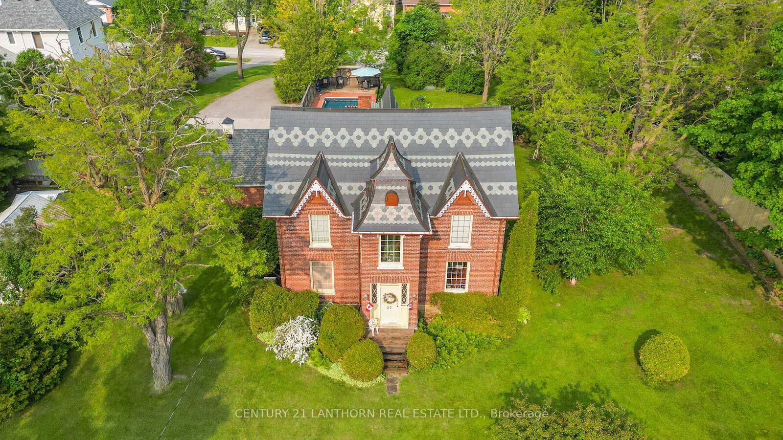 Property Photo: 26 Nelson Street ON K0K 2K0