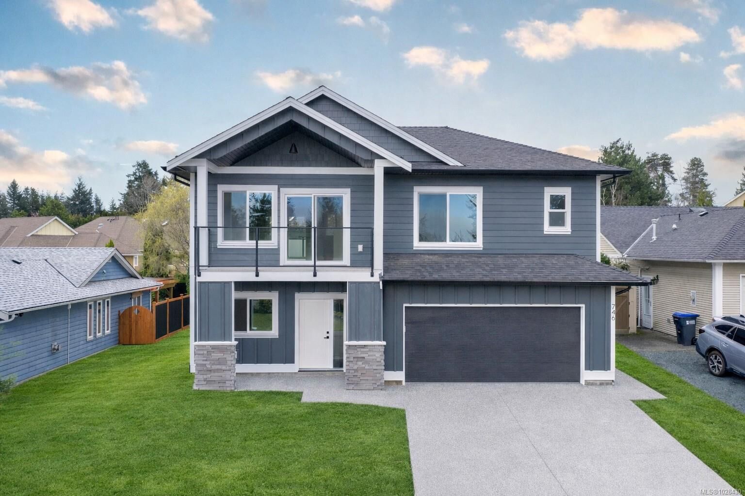 Property Photo: 746 Doehle Ave BC V9P 2V1