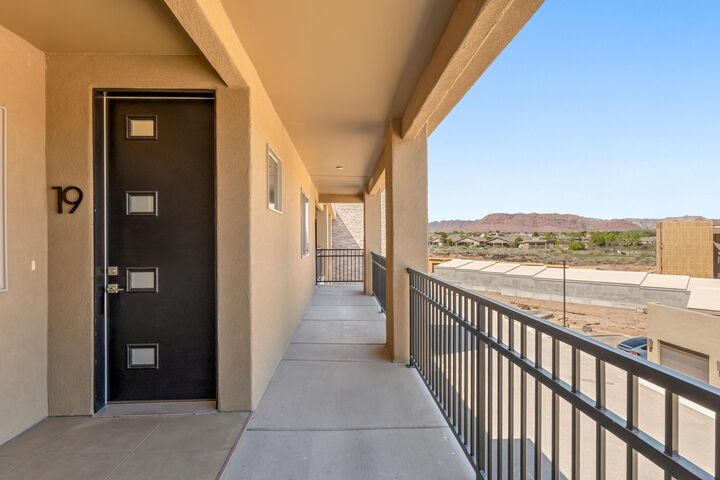 Property Photo: 271 N Country Ln B19 UT 84770
