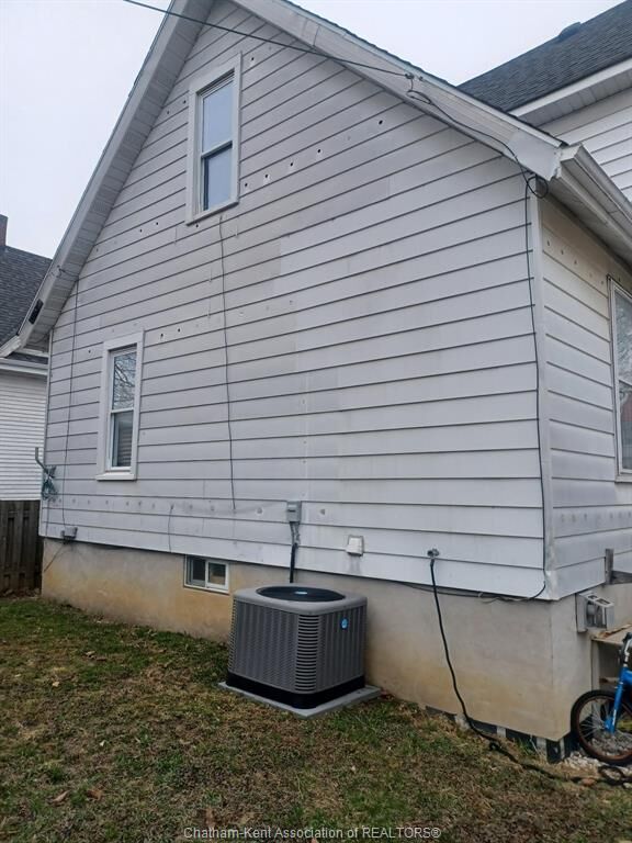 Property Photo: 278 Queen Street South West ON N7M 2H4
