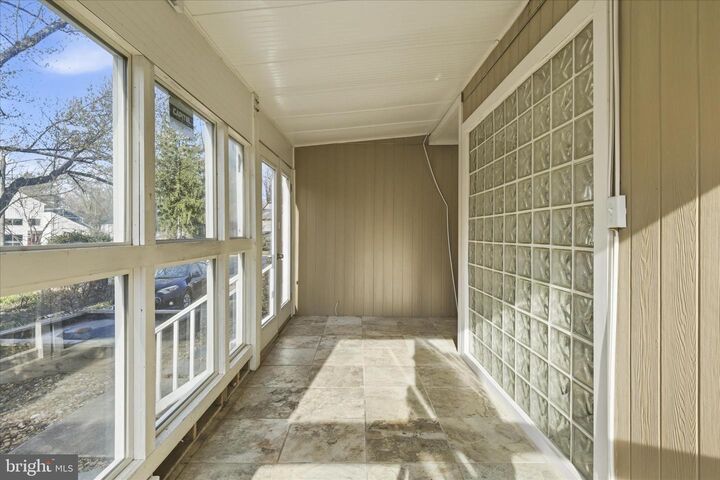 Property Photo: 5515 Westcliff Court VA 22015