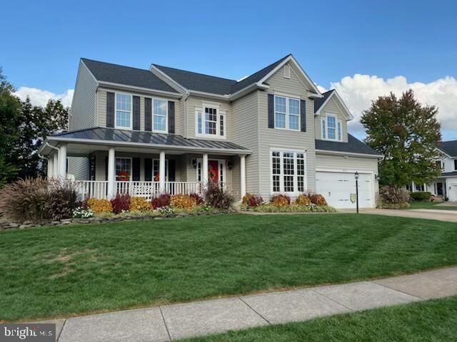 Property Photo:  18714 Drummond Place  VA 20176 
