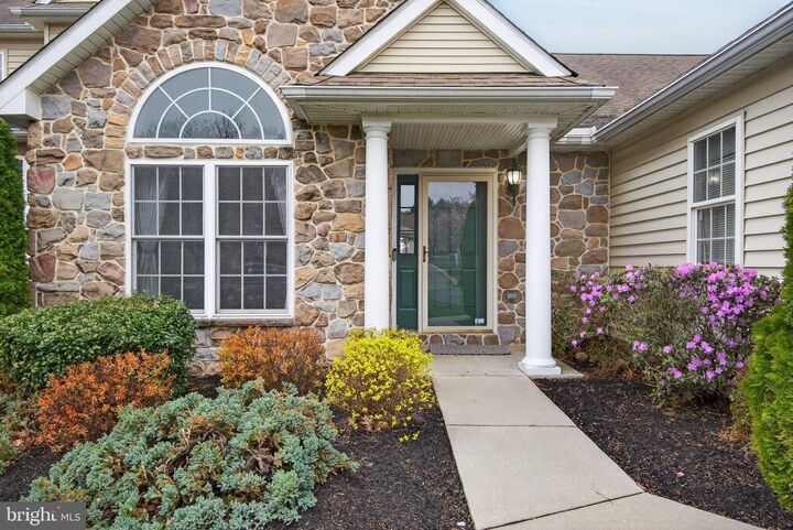 Property Photo:  108 Fountain 5  PA 17402 