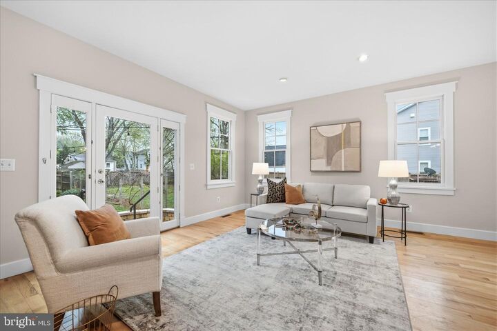 Property Photo: 1715 S Nelson Street VA 22204