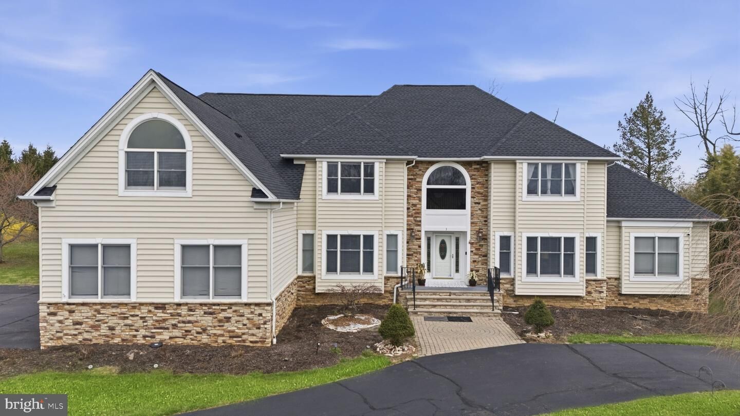 Property Photo: 3 Cole Court NJ 08822