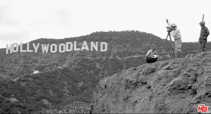 Property Photo: 2890 Belden CA 90068