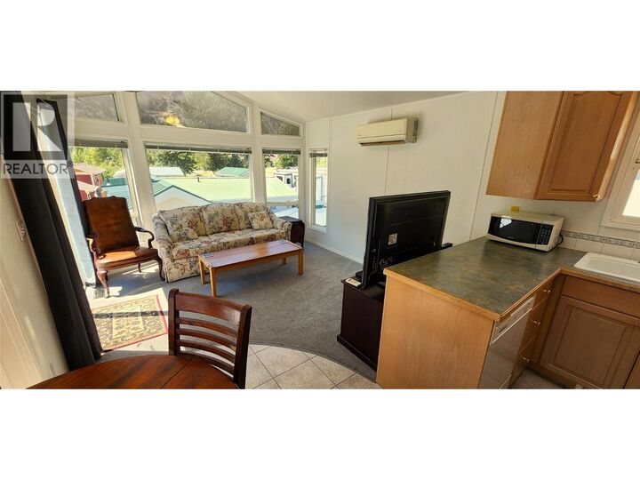 4354 3 Highway 72 — photo 1