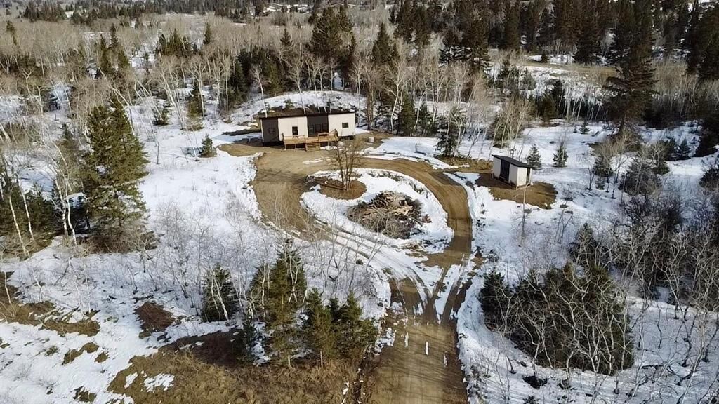 Property Photo: 83 Mountain Road MB R0K 0H0