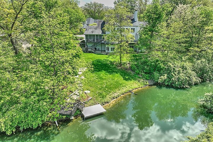 Property Photo: 4190 South Lake Court IL 62521