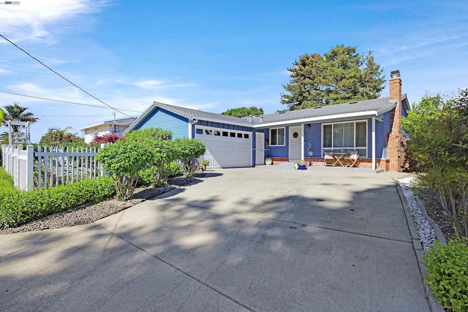 Property Photo: 2343 Galway Rd CA 94806