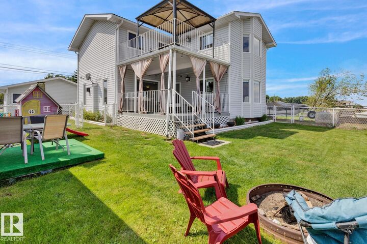 Property Photo:  6510 50 Ave  AB T0E 0A0 