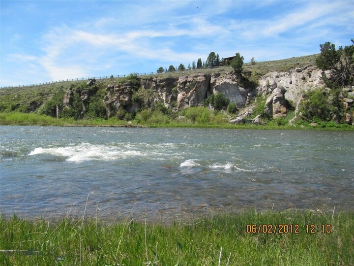 Property Photo:  Lot 2-B Uline Bench  MT 59720 