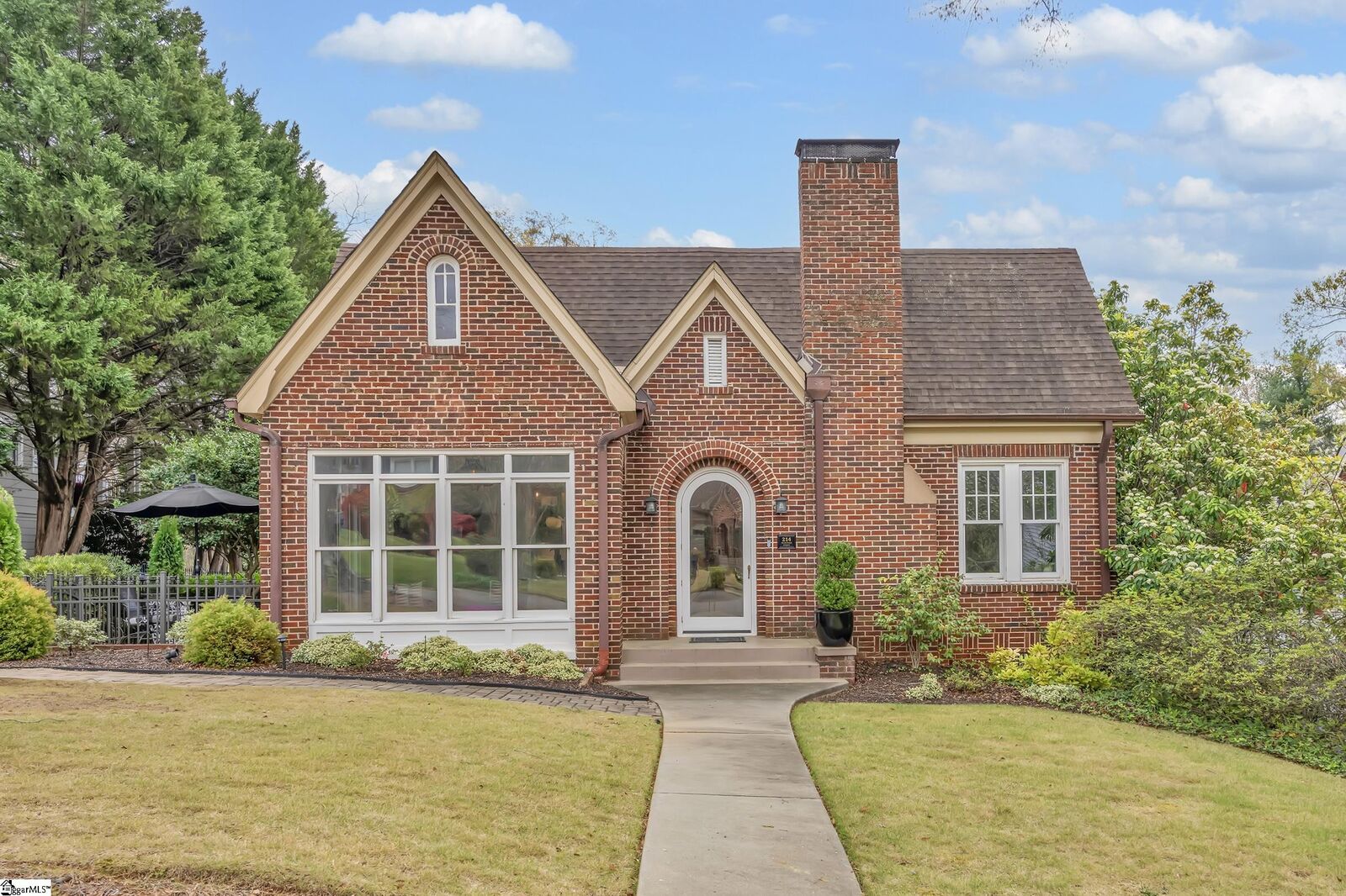 Property Photo:  214 McDonald Street  SC 29609 