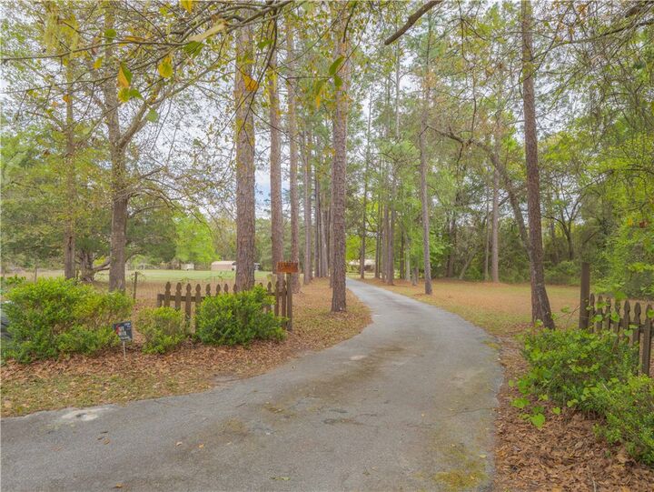 Property Photo:  220 Arthur Knowles Road  GA 31537 