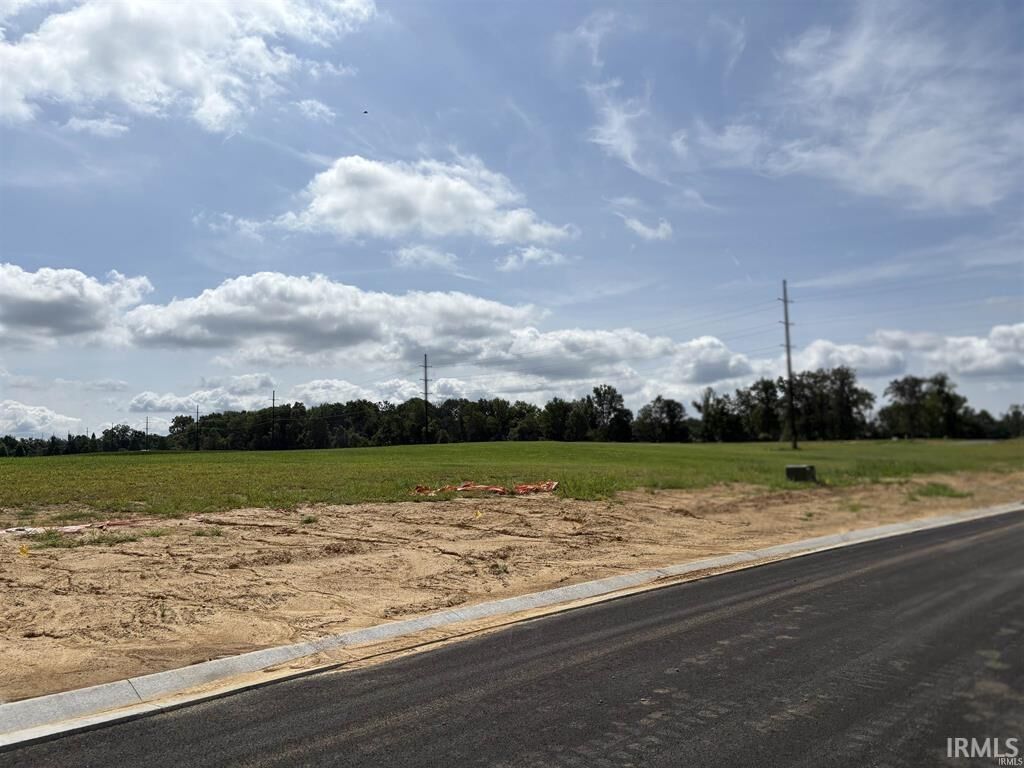 Property Photo:  1014 Saddlebrooke Circle  IN 47610 