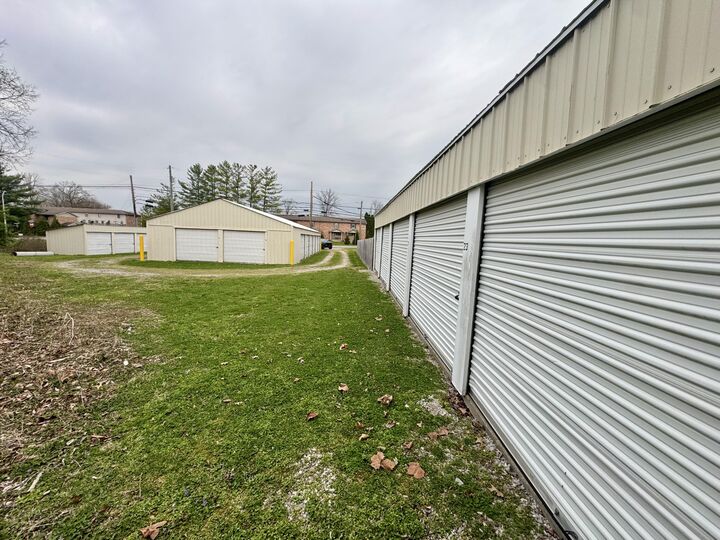 Property Photo:  1031 Highway 1016  KY 40403 