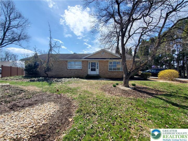 Property Photo: 4542 Lime Kiln Road PA 18069