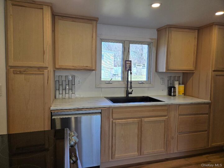 Property Photo:  139 8th Street  NY 10596 