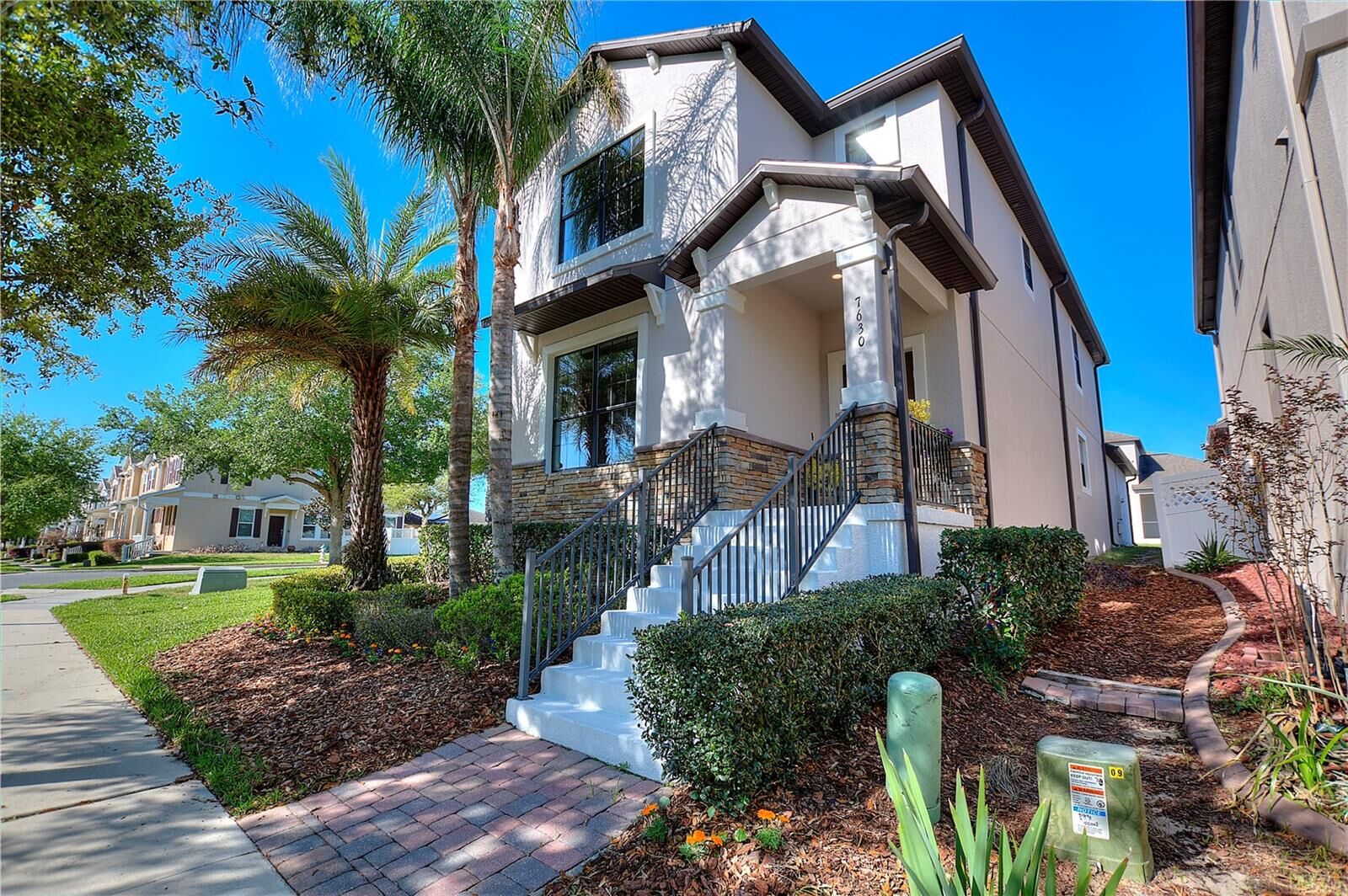 Property Photo:  7630 Bluejack Oak Drive  FL 34787 