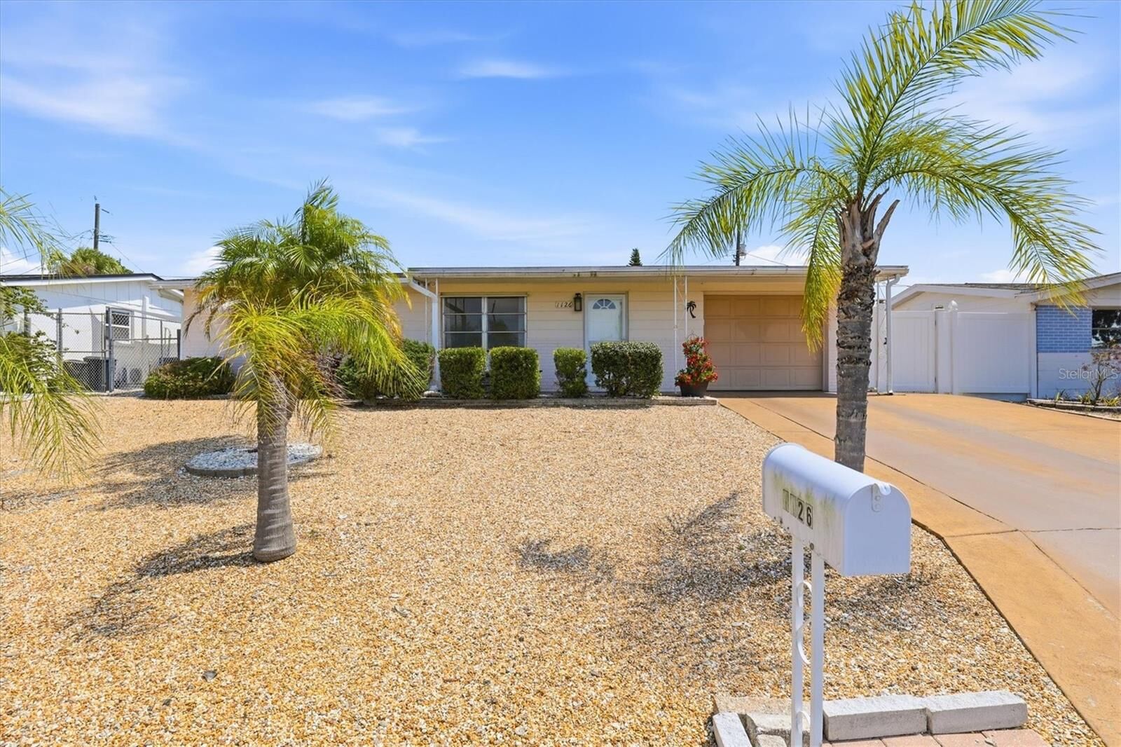 Property Photo:  1126 Clairborne Street  FL 34690 