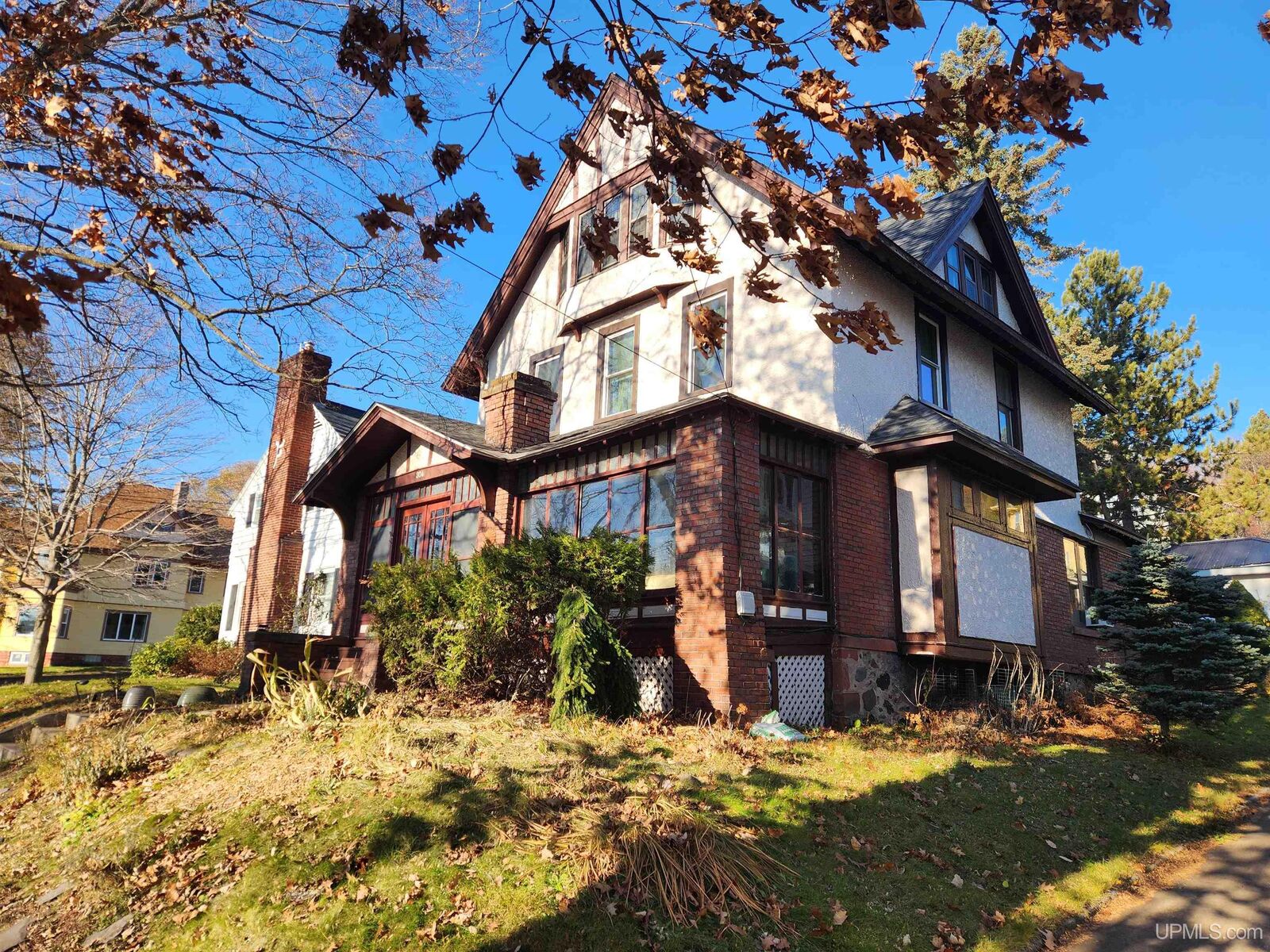 Property Photo:  304 Harris Avenue  MI 49930 