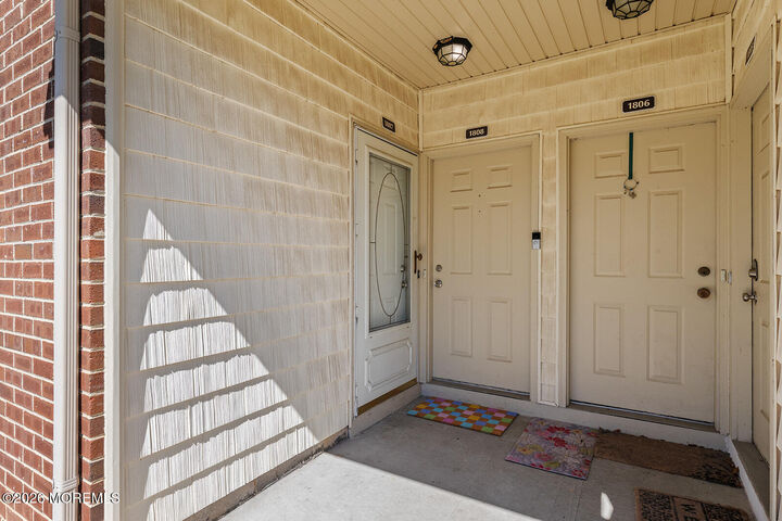 Property Photo:  1807 Muriel Court  NJ 08540 